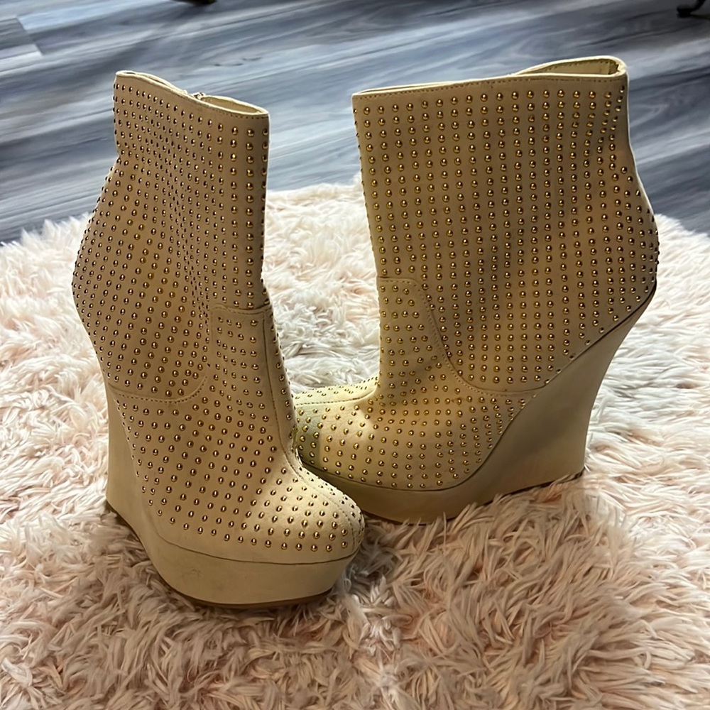 Beaded Suede Party Shoes SZ 6